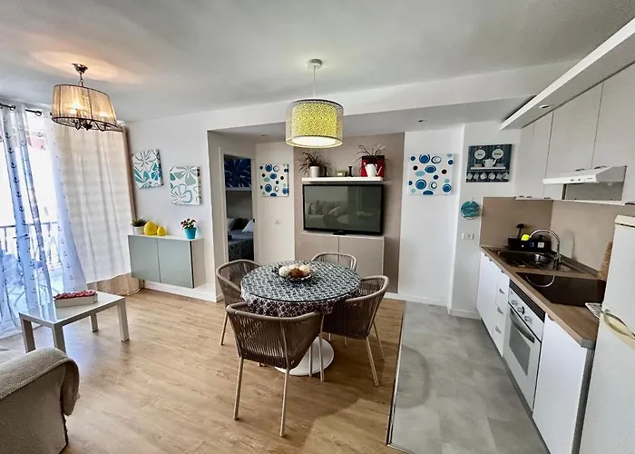 Delicious Cristianos,achacay,2bdr 2bathr Close Wifi Free Apartment