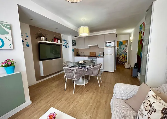 Delicious Cristianos,achacay,2bdr 2bathr Close Wifi Free * Los Cristianos (Tenerife)