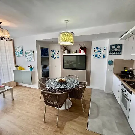 Delicious Cristianos,achacay,2bdr 2bathr Close Wifi Free Lägenhet