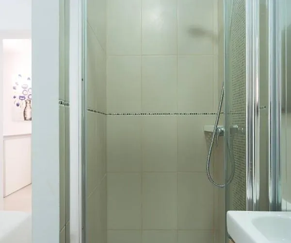 Delicious Cristianos,achacay,2bdr 2bathr Close Wifi Free Appartamento